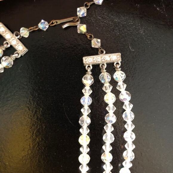 Vintage 3 Strand Plastic Clear Iridescent Bead Rhinestone Metal Hook Necklace - Picture 2 of 2